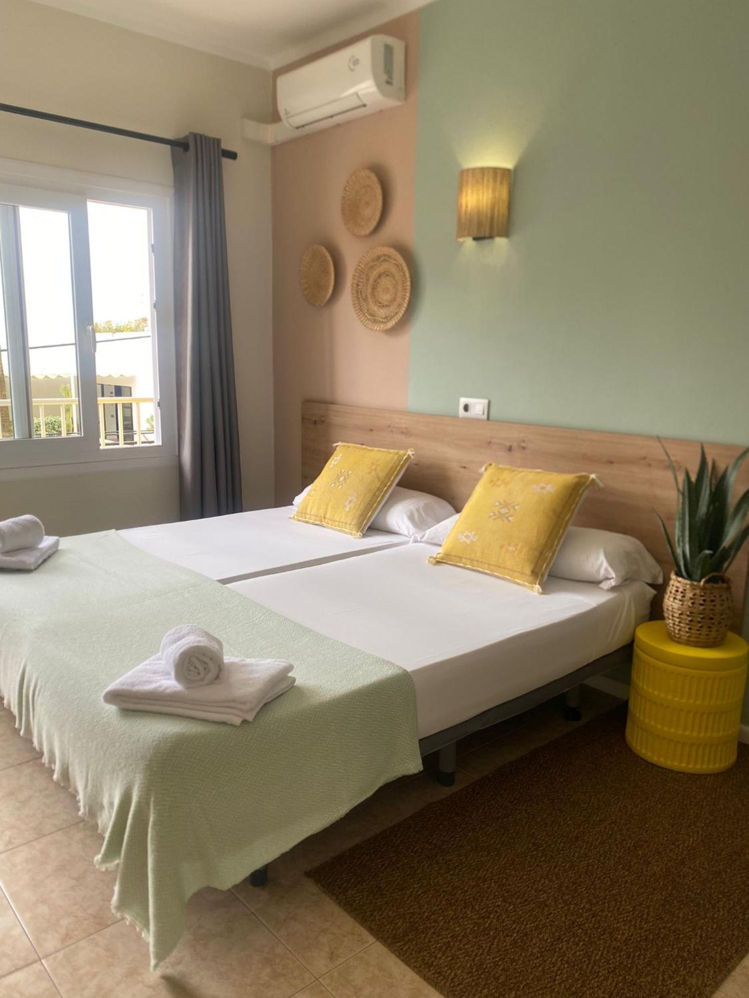 Hostal Playa De Palma Плая де Палма Екстериор снимка